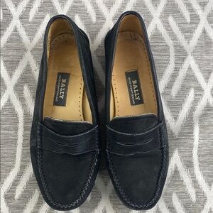 Bally Black Loafers with Suede Material and Classic Penny Strap Size: 5.5